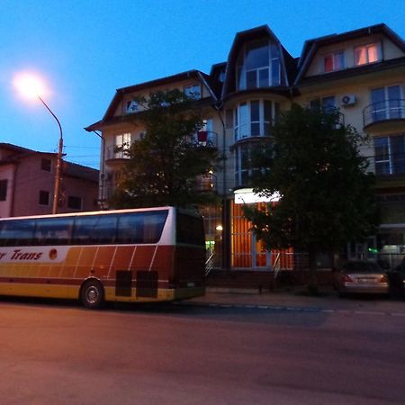 Hotel Cygnus Tulcea Esterno foto